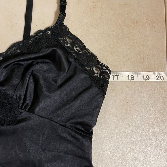 Vintage Nylon Black Lace Camisole Slip M - Picture 9 of 10